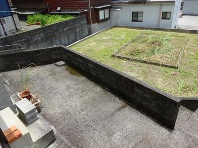 Spacious 2SLDK House with Large Garden in Saiki City — Image 2, Saiki, Oita
