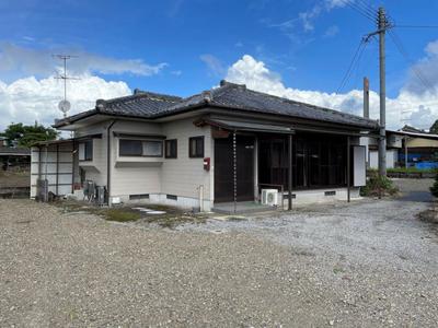 Traditional 3DK House with Large Land in Takasaki-cho, Miyazaki — Image 4, Miyakonojo, Miyazaki