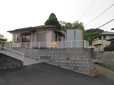 Traditional Home with Large Land Plot in Nobeoka, Miyazaki — Image 1, Nobeoka, Miyazaki