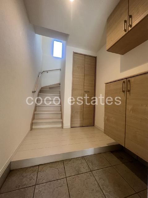 2018-Built 2LDK Apartment with Free Parking in Sapporo Nakano-shima - Thumbnail 2