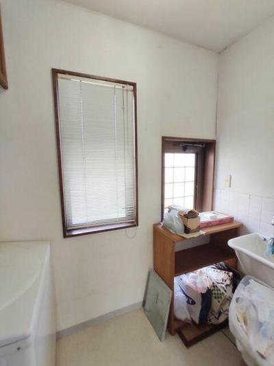 Spacious 5LDK House in Mishima - Corner Plot with Garden — Image 2, Mishima, Shizuoka