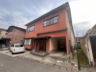 Large 8DK House for Sale in Yamanaka Onsen, Kaga City — Image 1, Kaga, Ishikawa