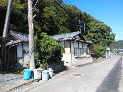 Traditional House for Sale in Bizen City - 3 Bedroom Home with Large Plot — Image 1, Bizen, Okayama