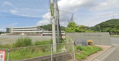 Spacious 5DK House in Izunokuni with Double Parking — Image 4, Izunokuni, Shizuoka