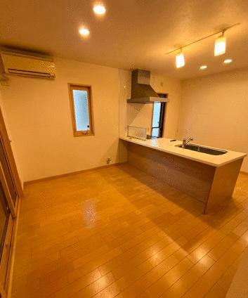Renovated 3SLDK House in Ashikaga with Solar Panels — Image 3, Ashikaga, Tochigi