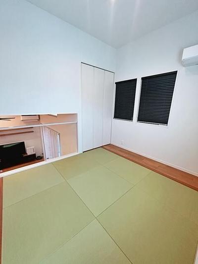 Modern 4LDK Home in Kitakyushu with Theater Room — Image 3, Wakamatsu, Fukuoka