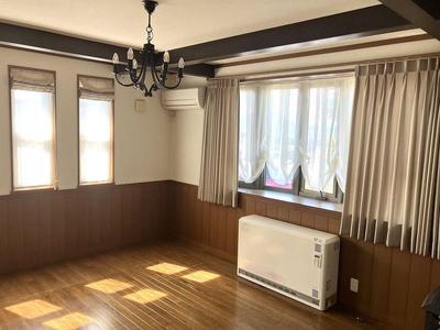 Spacious 6SLDK House in Ono City with Large Land Plot — Image 3, Ono, Fukui