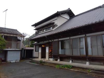 Spacious 12SLDK Traditional Home with Large Land in Isumi — Image 1, Isumi, Chiba