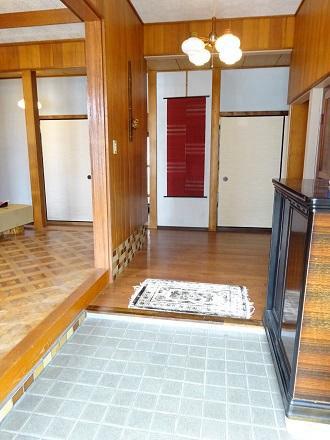 Historic 1932 Cultural Property Home in Nabari City — Image 2, Nabari, Mie