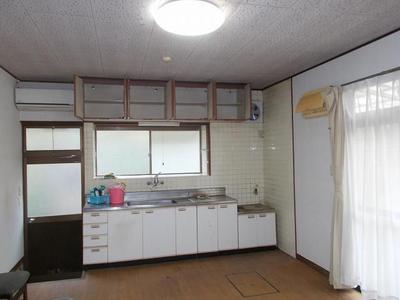 8LDK Family Home in Shimonoseki with 1176㎡ Land — Image 1, Kudamatsu, Yamaguchi