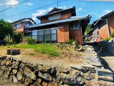 Traditional 10DK House for Sale in Kamiura, Imabari - 387m² Plot — Image 1, Imabari, Ehime