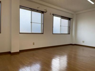 3LDK Terrace House in Horyuji Minami, Ikaruga - Investment Property — Image 2, Ikaruga, Nara