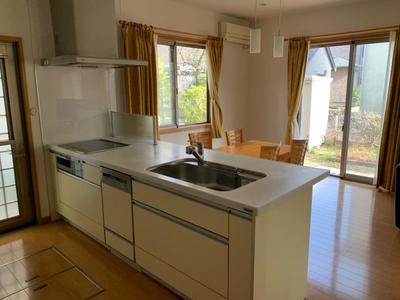 [Hatomark Site] 2LDK Used Detached House in Wakabadai Kita 6-chome, Tottori City, Tottori Prefecture — Image 1, Tottori, Tottori