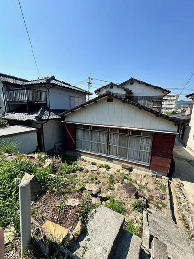 7DK House with Rooftop Garden in Isahaya — Image 1, Isahaya, Nagasaki