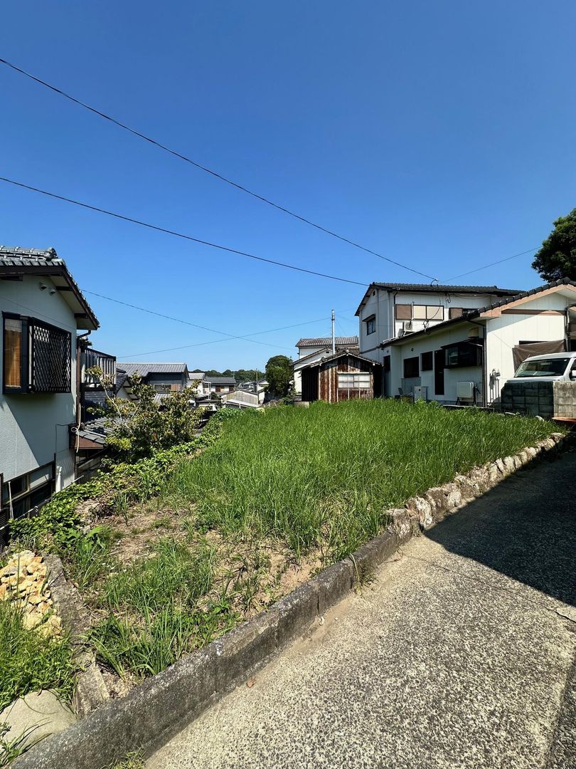 7DK House with Rooftop Garden in Isahaya - Thumbnail 3