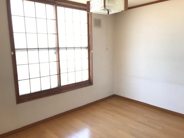 2DK Apartment for Rent in Takikawa, Hokkaido | 41.4 sqm - Thumbnail 3