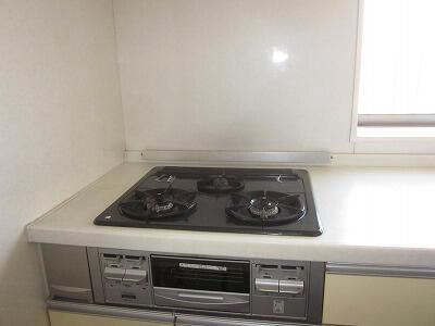 4LDK House for Sale in Higashikurume, Tokyo — Image 4, Higashikurume, Tokyo