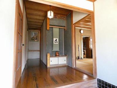 Spacious 10LDK House in Onga, 7min to Station, 1,177m² Plot — Image 2, Onga, Fukuoka
