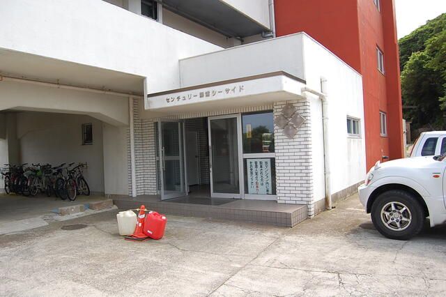 Ocean View 1K Apartment for Sale in Katsura, Chiba - Thumbnail 4