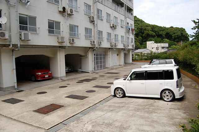 Ocean View 1K Apartment for Sale in Katsura, Chiba - Thumbnail 3