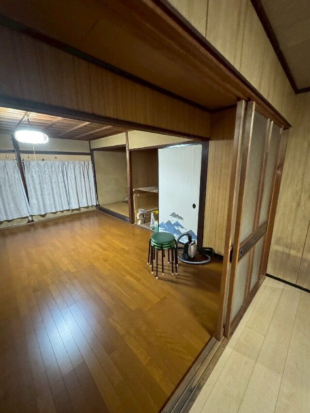 1923 Wooden House for Sale in Tsushima, Aichi - 5SDK Layout - Thumbnail 4