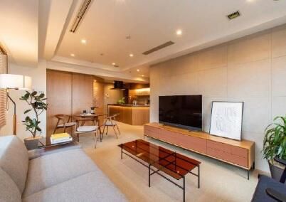 Renovated 1LDK Condo in Ebisu Garden Terrace, Meguro - Thumbnail 2