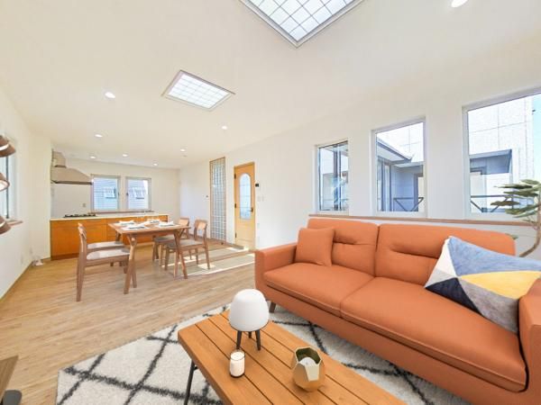 Renovated 3LDK House in Tomakomai, Hokkaido with 2-Car Garage - Thumbnail 4