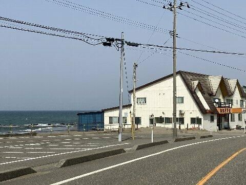 Seaside 2DK Condo with Ocean View in Kashiwazaki, Niigata - Thumbnail 3
