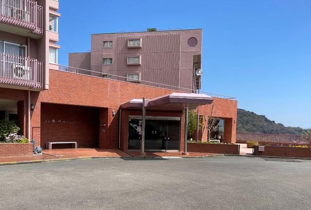 1.1 Million Yen 1LDK Apartment for Sale in Higashiizu, Shizuoka - Thumbnail 2