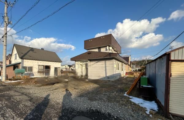 4LDK House for Sale in Nayoro, Hokkaido - 333.88 sqm Land - Thumbnail 2