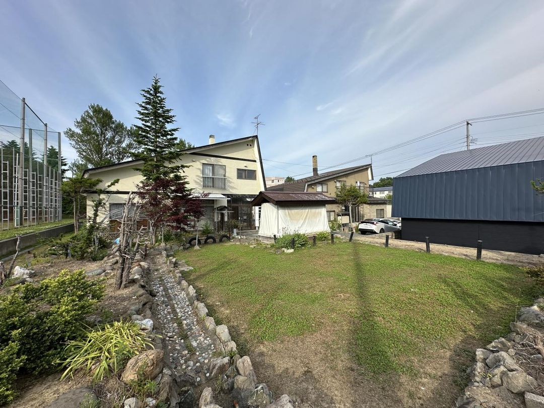 5LDK House for Sale in Rumoi, Hokkaido - 504.5 sqm Land - Thumbnail 2