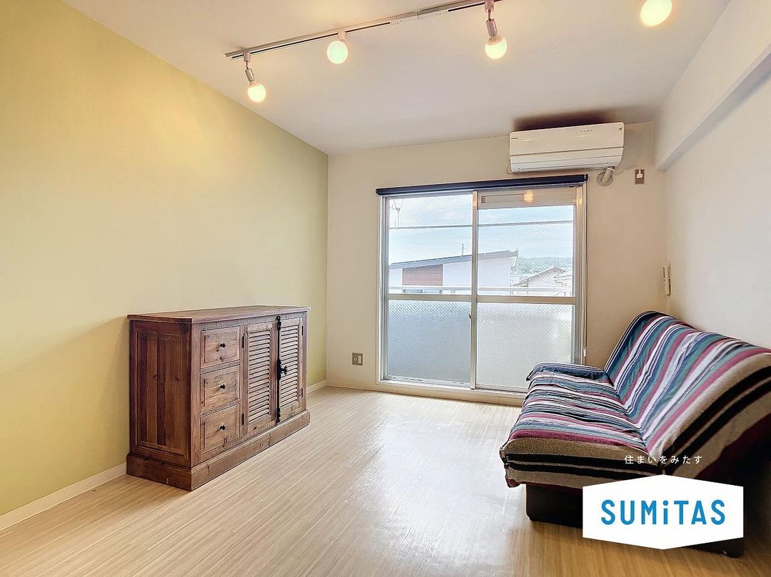 Renovated 1K Apartment for Sale in Okayama City, Okayama - Thumbnail 3