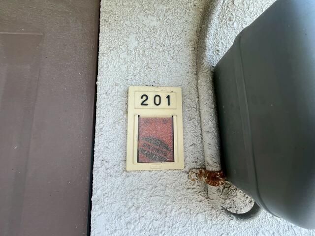 1R Apartment for Rent in Himeji, Hyogo - 20,000 Yen - Thumbnail 2