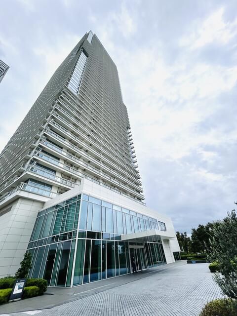 3LDK Apartment in Harumi Towers Chrono Residence, Tokyo - Thumbnail 2