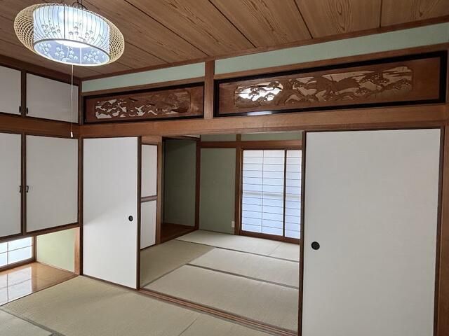 Renovated 5LDK House Near Shioya Station, Takamatsu - Thumbnail 4