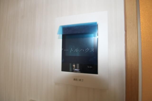 1R Apartment for Rent near Shijonawate Station, Daito, Osaka - Thumbnail 2