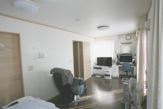 2LDK Detached House for Sale in Hadano, Kanagawa | 91.64 Tsubo Land - Thumbnail 3