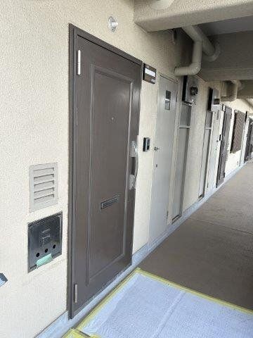 2LDK Renovated Apartment in Adachi, Tokyo - 58.36 sqm - Thumbnail 3