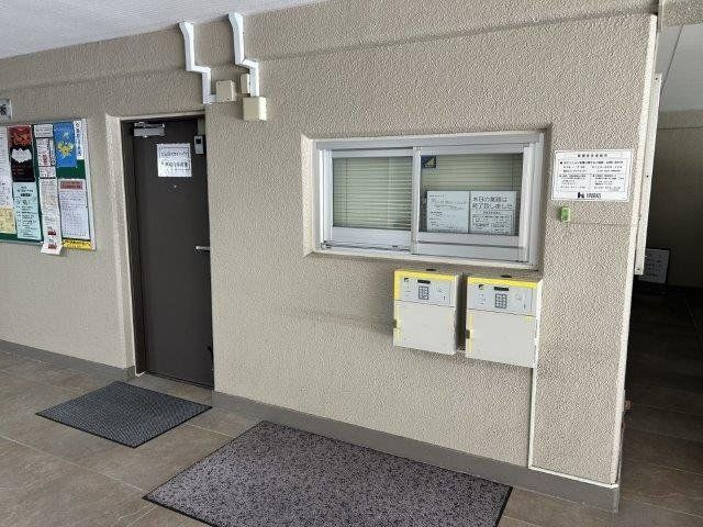 2LDK Renovated Apartment in Adachi, Tokyo - 58.36 sqm - Thumbnail 4
