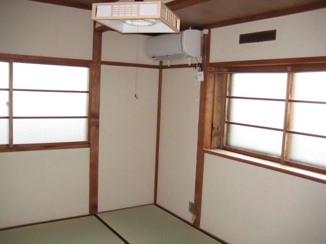 1K Apartment for Rent in Niigata Chuo Ward, 20,000 Yen - Thumbnail 4
