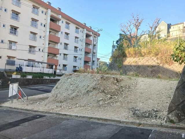 New 4LDK House for Sale in Yokosuka, Kanagawa - Thumbnail 3