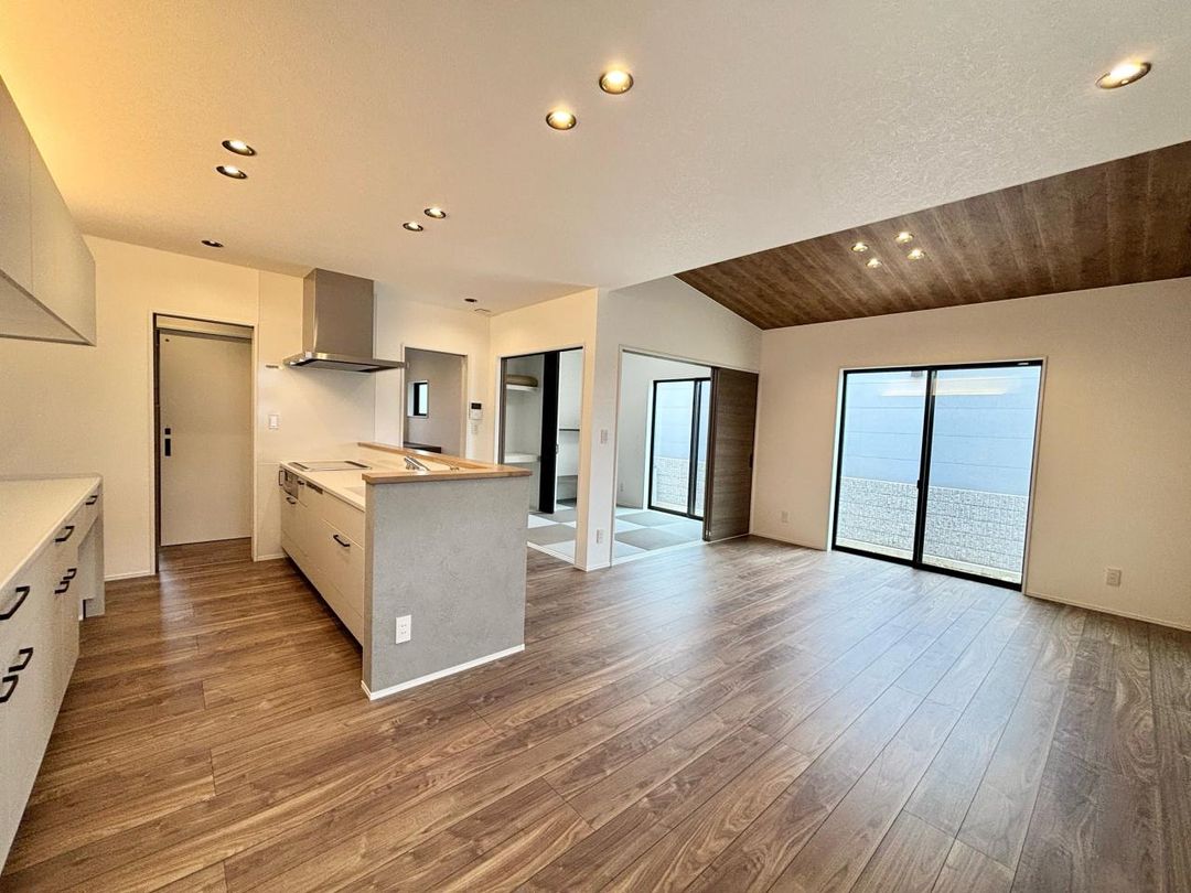 New 4LDK House in Marugame, Kagawa - 103m² - Thumbnail 2
