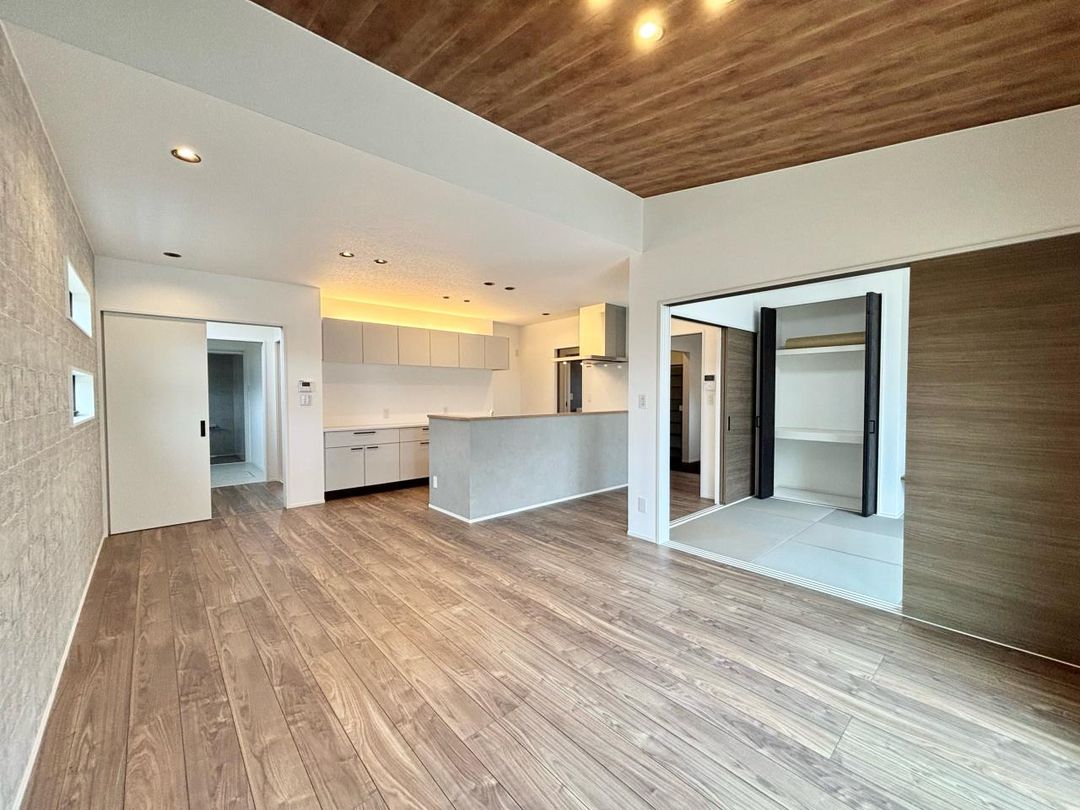 New 4LDK House in Marugame, Kagawa - 103m² - Thumbnail 3
