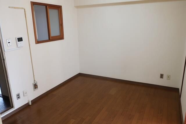 3DK Apartment for Sale in Sakai, Osaka - 4 Min Walk to Station - Thumbnail 3