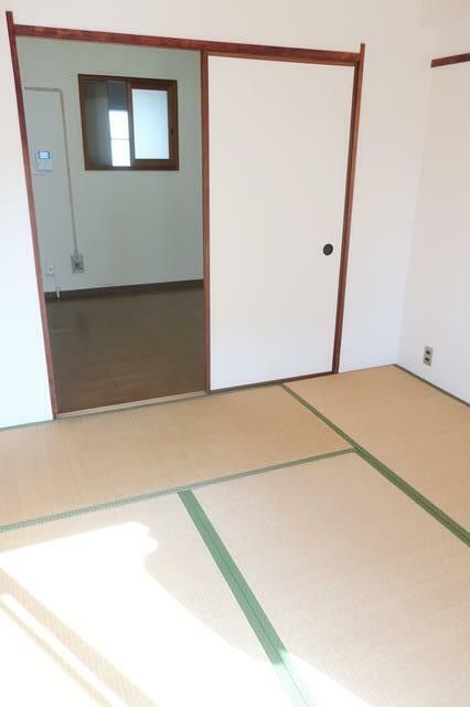 3DK Apartment for Sale in Sakai, Osaka - 4 Min Walk to Station - Thumbnail 4