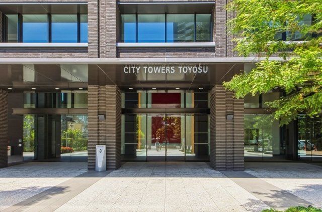 3LDK Apartment for Sale in Toyosu, Koto City, Tokyo 82.46sqm - Thumbnail 4