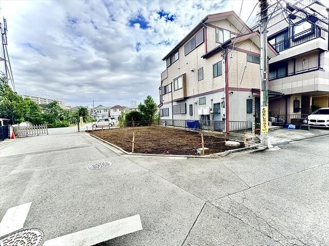 Residential Land for Sale in Machida, Tokyo - 100.76 sqm - Thumbnail 3