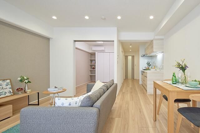 Renovated 1LDK Apartment for Sale in Suginami, Tokyo - Thumbnail 4