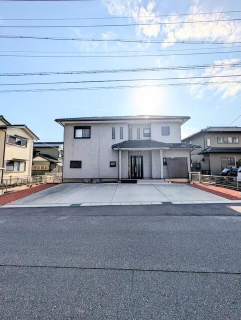 5LDK House with Large Garden for Sale in Handa, Aichi - Thumbnail 3