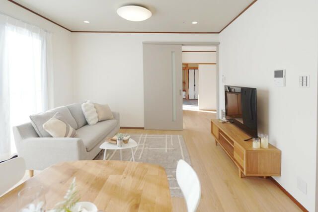 5LDK Renovated House in Kasugai, Aichi | Daiwa House Le Grand - Thumbnail 2